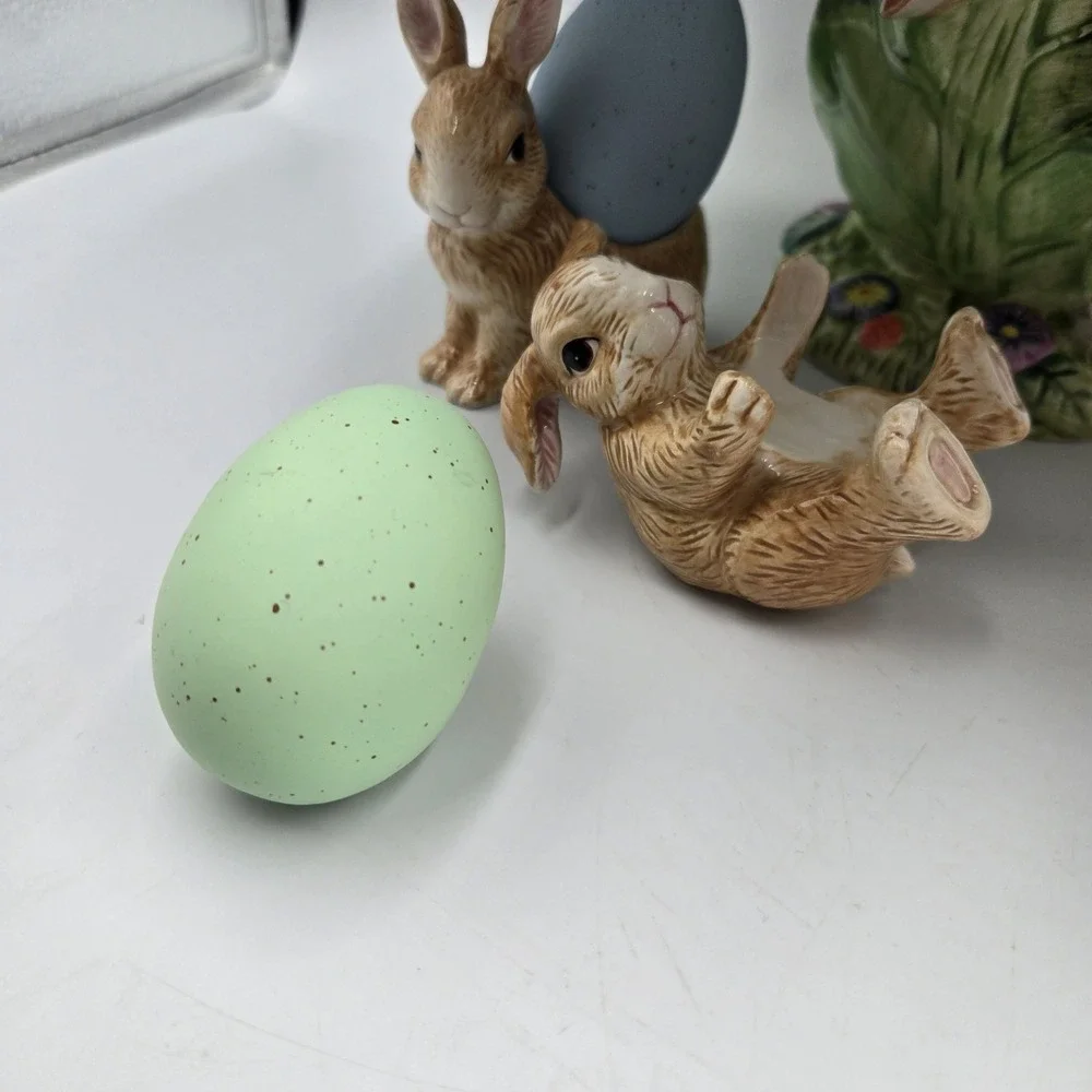 Ceramic‎ Easter Egg Display Set Pastel Speckled Decorative Egg Stand Costco